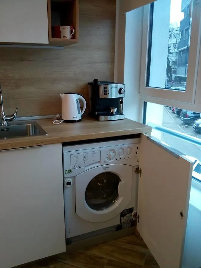 White Dream Apartment 소피아 0*,